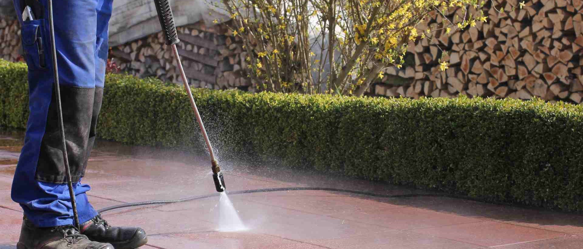 garden maintenance N8